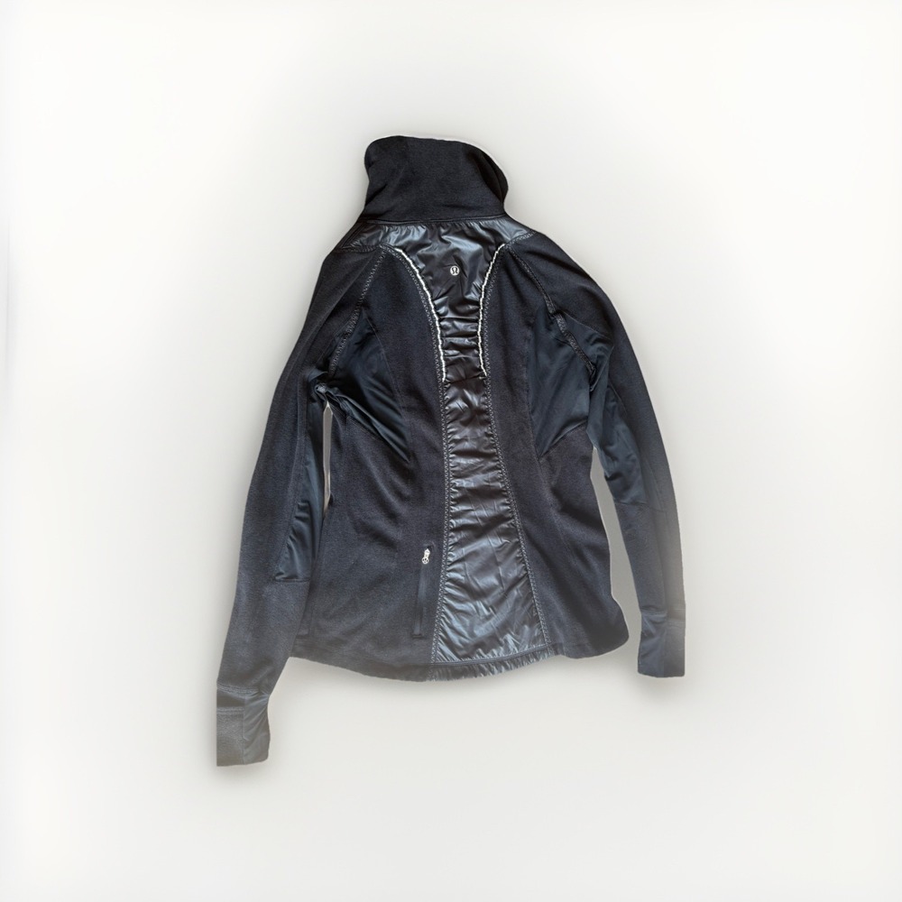 Lululemon Run Gust Buster Jacket Women's Size 6 Black Full Zip Thumbholes EUC - Picture 2 of 9